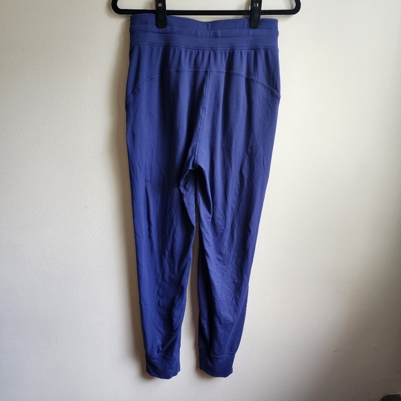 Lululemon Ready to Rulu High-Rise Jogger 7/8 Length Size 6 - Picture 2 of 7